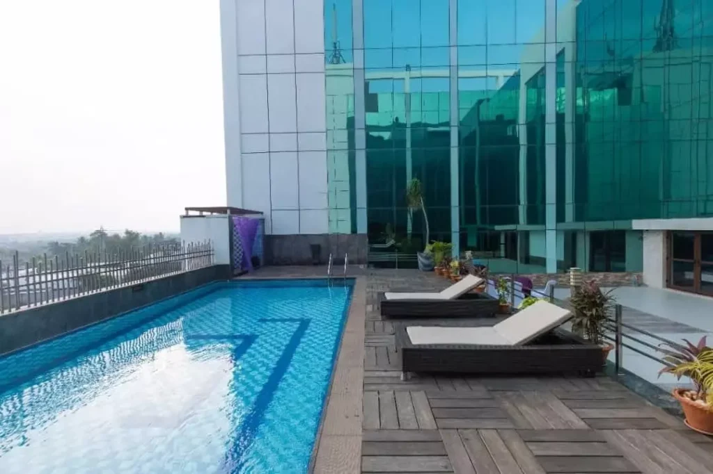 Hooked, Hotel Sandy's Tower Best Rooftop Restaurants in Bhubaneswar